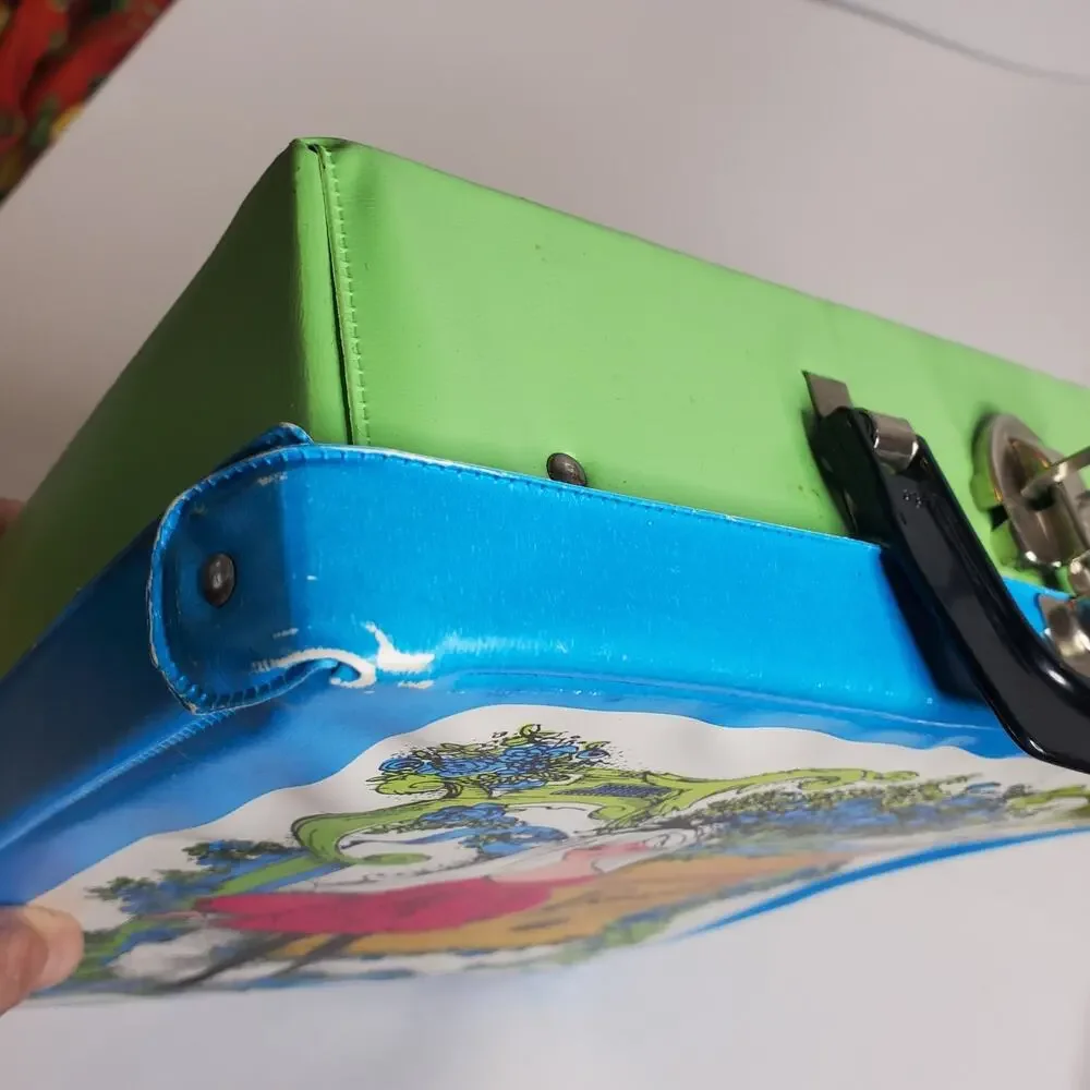 Vintage 1968 Mattel Barbie Doll Case The World Of Barbie Clean With Some Damage